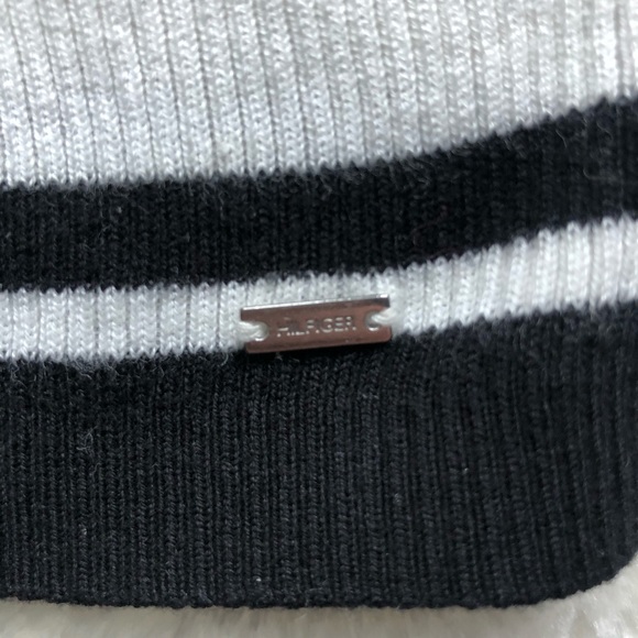 Tommy Hilfiger Casual Cold Shoulder Striped top - Picture 6 of 8